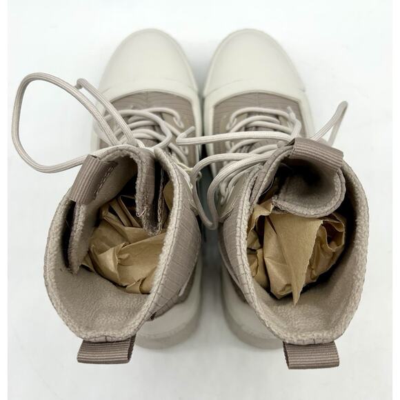 Converse Chuck Taylor Lugged 2.0 CC X-HI Wonder Stone A04668C Size 5 Waterproof - Picture 14 of 16